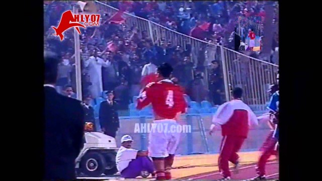 هدف الأهلي الأول في الزمالك مقابل 0 حسام حسن الدوري 8 نوفمبر 1998