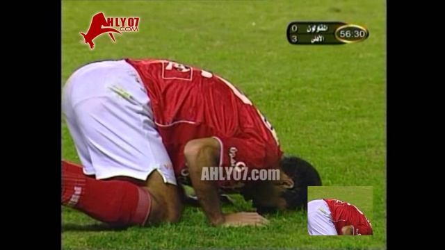 هدف الأهلي الثالث في المقاولون العرب مقابل 0 تريكة الدوري 27 نوفمبر 2005