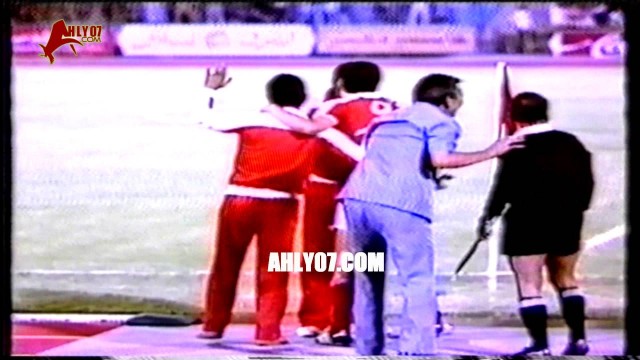 أهداف فوز الأهلي 4 مقابل 1 ديناموز هراري للخطيب و مختار ذهاب  دور ال 16 أفريقيا 6 مايو 1983