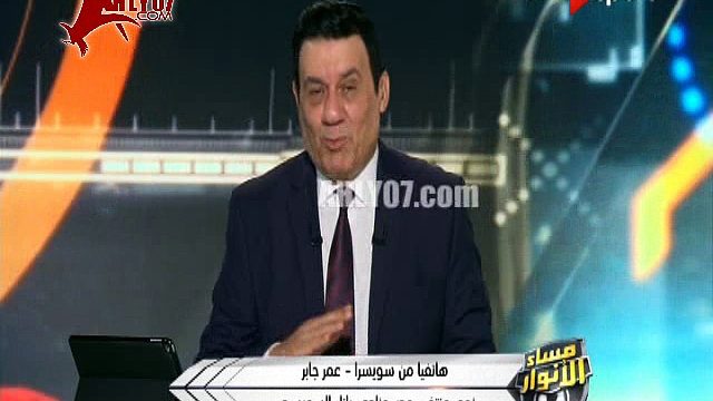شاهد مسخرة السنين مدحت شلبي يسخر ويقلد باسم مرسي مش متابع مع عمر جابر