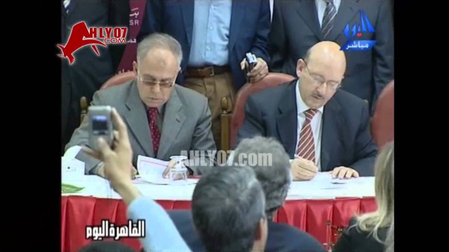 توقيع محرم الراغب على شراكة الاهلي مع بنك مصر 2007 HD
