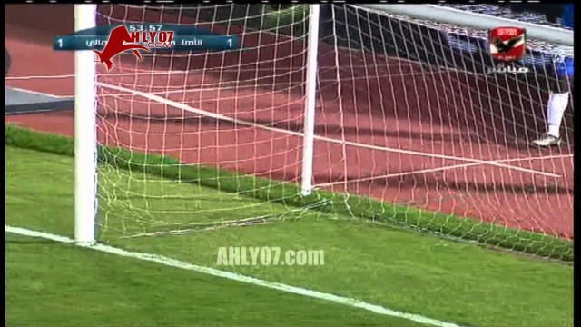 هدف الأهلي الأول في ستاد مالي مقابل 1 أحرزه أبو تريكة 14 مايو 2012 دوري الأبطال