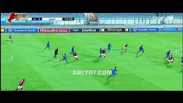 عماد متعب يهدر فرصة هدف أول للأهلي أمام الملعب المالي