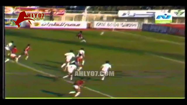 هدف فوز مصر 1 مقابل 0 الجزائر لحسام حسن في 17 نوفمبر 1989