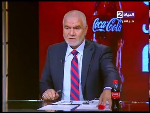 شاهد حسني عبد ربه يحرج ويتجاهل ميدو امام المشاهدين عند خروجه من الملعب بعد تغييره