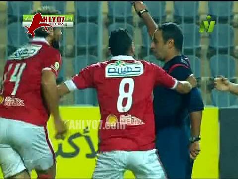 الحكم سمير عثمان يتجاهل ضربة جزاء للأهلي امام دجلة 26 ديسمبر 2015