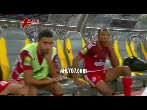 شاهد بصوت الملعب هتاف التراس الزمالك الشعب يريد اعدام مرتضى منصور اثناء تواجد مرتضى في المدرجات