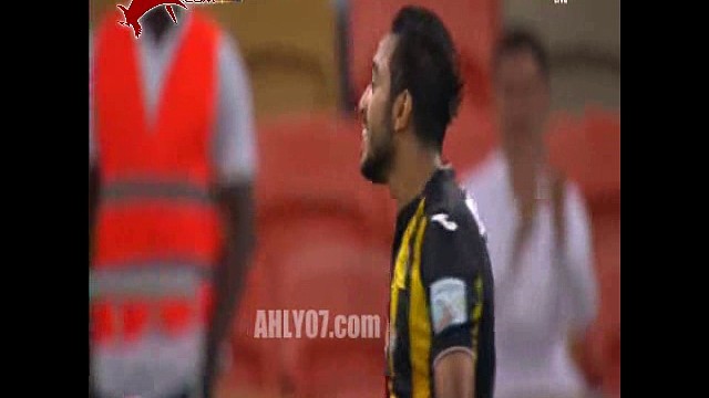 شاهد كهربا يهدر فرصتين في مباراة القمة السعودية الاتحاد والشباب كانوا يصنعوا الفارق