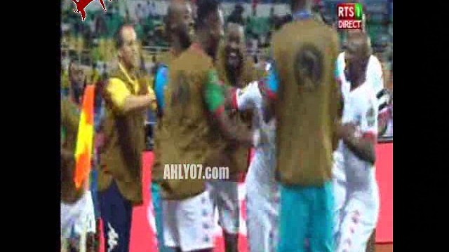 هدف بوركينا الأول في الكاميرون مقابل 0 أمم افريقيا 2017