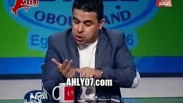 شاهد خالد الغندور يفتح النار على اعلامي قناة الأهلي ده قليل الادب وملوش فيها ولا يصلح يكون اعلامي معندوش كاريزما ولا حضور ولا ثقافة