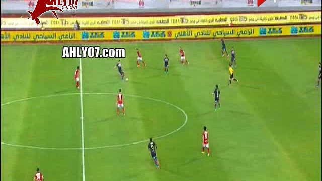 شاهد حازم امام في اعتراف جريء على الهوا الزمالك لعب ولبس الأزرق مع الاهلي علشان بيتفائل مفيش كورة بتدار كده مش عقلية فريق كبير